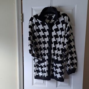 Escada Black and White Houndstooth Sweater